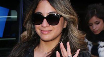 Ally Brooke (Fifth Harmony), víctima del retoque fotográfico: Aparece en una imagen con dos pies derechos