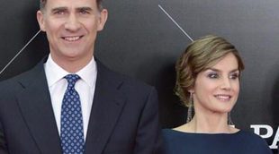 Los Reyes Felipe y Letizia, dos enamorados en la entrega de los Premios Ortega y Gasset junto a Cayetano Rivera y Elena Anaya