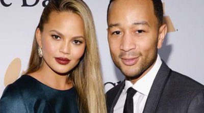 John Legend y Chrissy Teigen celebran su primer Día de la Madre con estas fotos de Luna