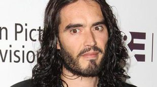 Russell Brand espera su primer hijo con la millonaria Laura Gallacher