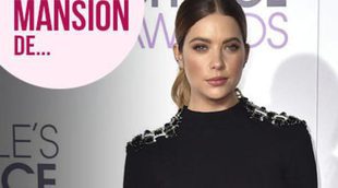 Una aislada mansión recargada y de estilo británico: así es la casa de Ashley Benson en Los Angeles