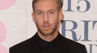 Calvin Harris suspende dos actuaciones para seguir recuperándose de su grave accidente de tráfico