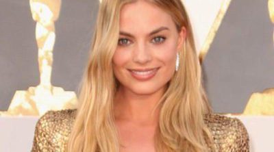 Margot Robbie admite haber confundido al Príncipe Harry de Inglaterra con Ed Sheeran en una fiesta