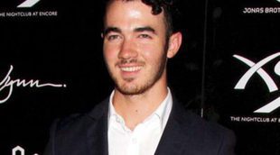 Kevin Jonas desvela el sexo del bebé que espera junto a su mujer Danielle