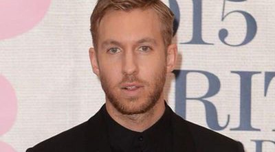 Calvin Harris, pillado muy sonriente con una misteriosa morena en México