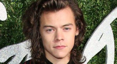 Harry Styles desvela por fin su cambio radical de look: así es el nuevo cantante