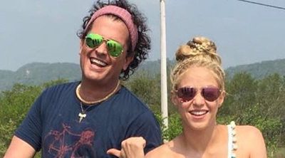 Shakira y Carlos Vives se hacen con el Nº1 en España gracias a 'La bicicleta'