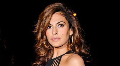 Eva Mendes se abre de lleno: enterró a su hermano la misma semana que dio a luz a su hija Amanda