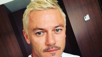 Luke Evans sorprende estrenando look: Así le queda el pelo rubio