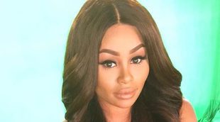 Blac Chyna huye del rubio en su nuevo look y recuerda a su cuñada Kim Kardashian