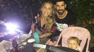 Familia feliz: Jonathan y Yoli ('GH15') disfrutan de una escapada con su hija Valeria