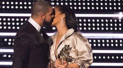 Drake declara su amor por Rihanna en los MTV VMAs 2016: "He estado enamorado de ella desde los 22 años"