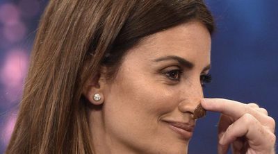 Penélope Cruz pisa por fin el plató de 'El Hormiguero': "Estoy feliz de estar aquí por fin"