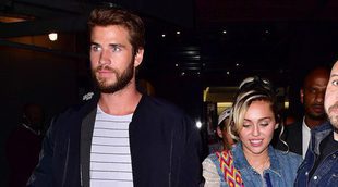 Miley Cyrus y Liam Hemsworth, dos tortolitos de la mano por Nueva York