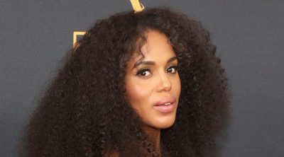 Kerry Washington pisa la alfombra roja de los Emmy 2016 luciendo su avanzadísimo embarazo