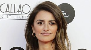 Mónica Cruz, Loles León y Elena Anaya arropan a Penélope Cruz con su proyecto más personal