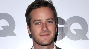 Armie Hammer revela sin querer el sexo de su segundo hijo en televisión