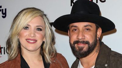 El Backstreet Boy A. J. McLean revela el sexo del bebé que espera con su mujer Rochelle