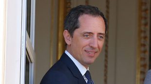 Gad Elmaleh, ex de Carlota Casiraghi, enamorado de una modelo 19 años más joven