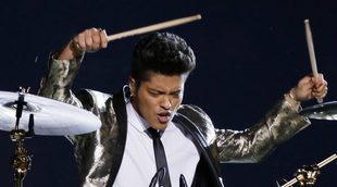 Nueva etapa de Bruno Mars: Estrena el single '24K Magic' y su videoclip