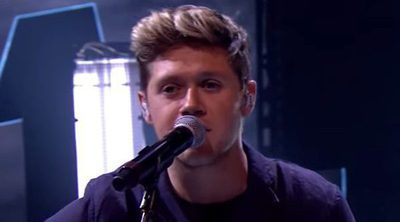 Niall Horan canta por primera vez solo en directo su single 'This Town' con fallo de sonido incluido