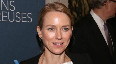 Naomi Watts acude al estreno de la última obra de su ex Liev Schreiber