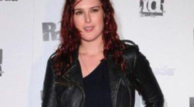 Rumer Willis debuta como cantante bajo la atenta mirada de Ashton Kutcher