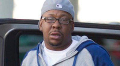 Bobby Brown, detenido por conducir bajo los efectos del alcohol y hablando por el móvil