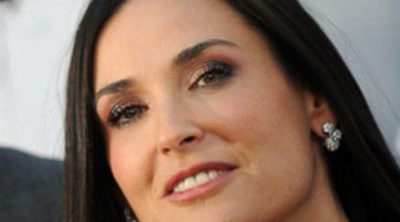 Demi Moore envía fotos desnuda a su exmarido Ashton Kutcher