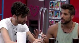 Rodrigo ('GH17') cuenta un bombazo: Miguel ha tenido un sueño erótico con Alain