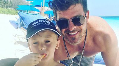 Robin Thicke y Paula Patton acuden a terapia de familia tras la pelea por la custodia de su hijo