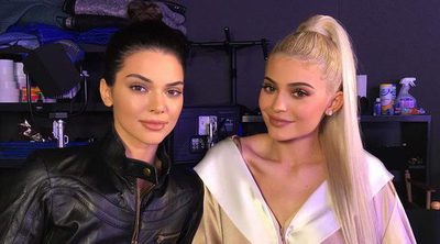 Los rumores sobre cirugía plástica pasan factura a las hermanas Kendall y Kylie Jenner