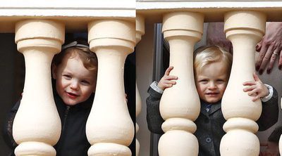 Jacques y Gabriella, dos pequeños Príncipes muy curiosos en la procesión de Santa Devota