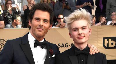 James Marsden presenta a su hijo en los SAG Awards 2017