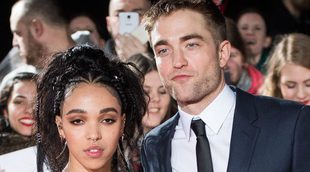 Robert Pattinson se pone cariñoso con FKA Twings en la Premiere de 'The Lost City of Z'