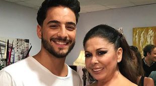 Lo que Maluma le dijo a Isabel Pantoja cuando la conoció: "No me mires así que me intimidas"