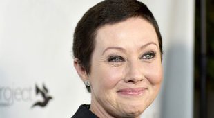 Shannen Doherty reaparece ante los medios tras finalizar su tratamiento de quimioterapia