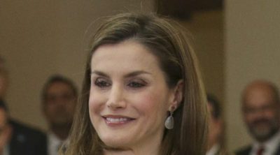 La Reina Letizia, pillada en una tarde de compras de incógnito con su estilista y amiga Eva Fernández