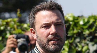 Ben Affleck sonríe de nuevo después de darse una nueva oportunidad con Jennifer Garner