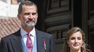 Premio Cervantes 2017: el vestido reciclado de Letizia, los nervios de Eduardo Mendoza y los 'piropos' del Rey