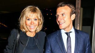 Emmanuel Macron, el político francés que enamoró a su profesora del instituto 24 años mayor que él