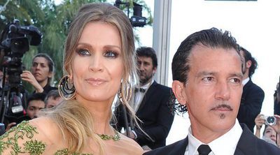 Antonio Banderas y Nicole Kimpel derrochan amor y ternura en el Festival de Cannes 2017