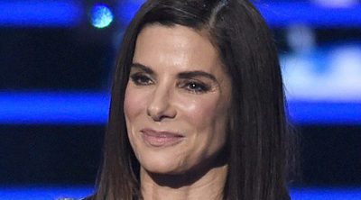 Sandra Bullock consigue una orden de alejamiento de 10 años para el acosador que entró en su casa