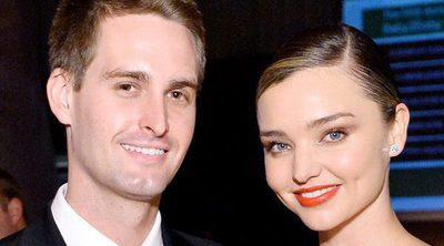 Miranda Kerr y Evan Espiegel se casan en una romántica boda en su casa de Los Angeles