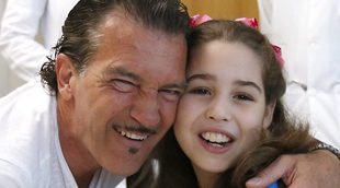 Antonio Banderas visita un hospital infantil en Miami con motivo de la Miami Fashion Week 2017