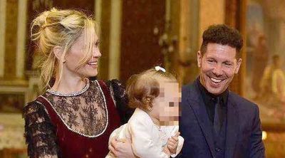 Carla Pereyra y Simeone bautizan a su hija Francesca en Buenos Aires