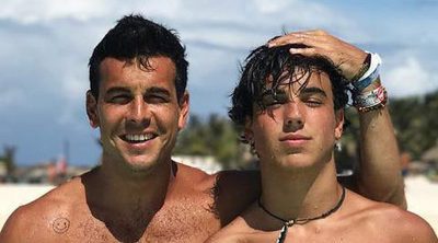 Christian, Sheila, Óscar y Mario Casas lucen palmito en las playas del Caribe mexicano