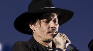 Johnny Depp bromea sobre asesinar a Donald Trump y se mete en un buen lío