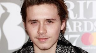 Brooklyn Beckham, objeto de burlas tras la publicación de su libro de fotografías