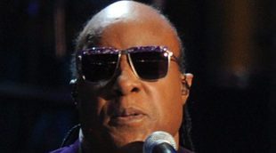 Stevie Wonder se casa con Tomeeka Bracy, madre de dos de sus nueve hijos